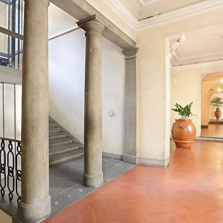 Apt. Ocra - Pauline Suites, Palazzo Borghese フィレンツェ エクステリア 写真