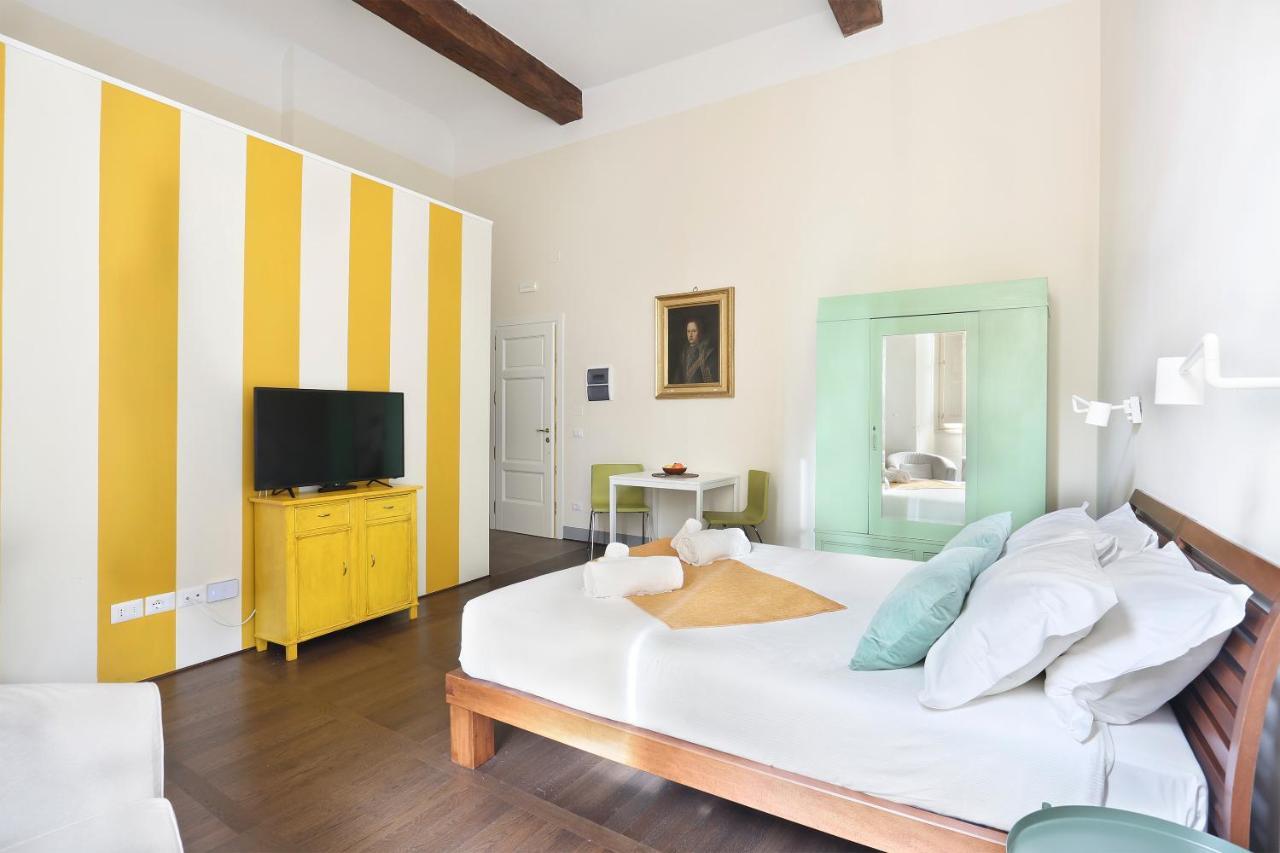 Apt. Ocra - Pauline Suites, Palazzo Borghese フィレンツェ エクステリア 写真