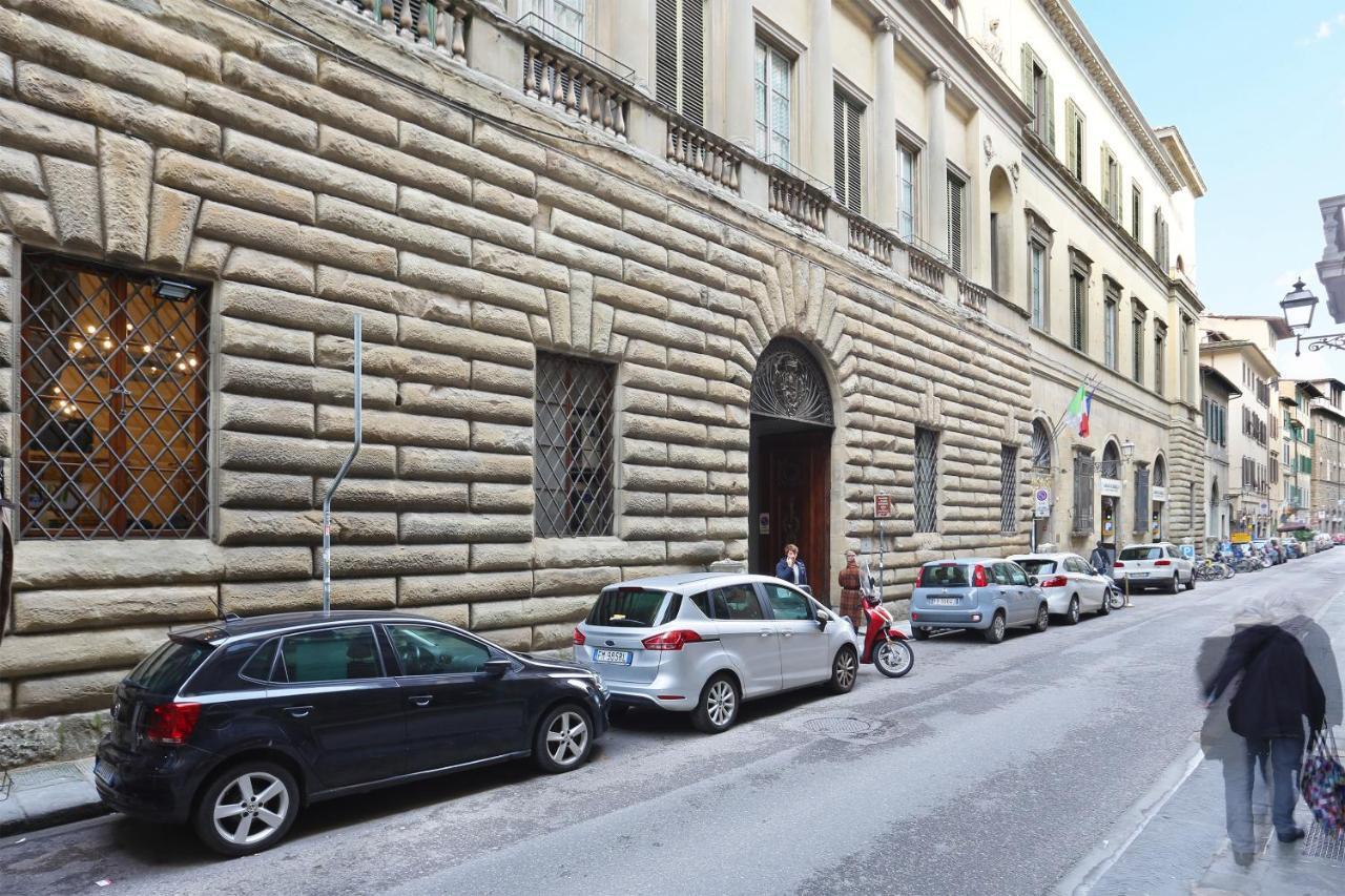 Apt. Ocra - Pauline Suites, Palazzo Borghese フィレンツェ エクステリア 写真