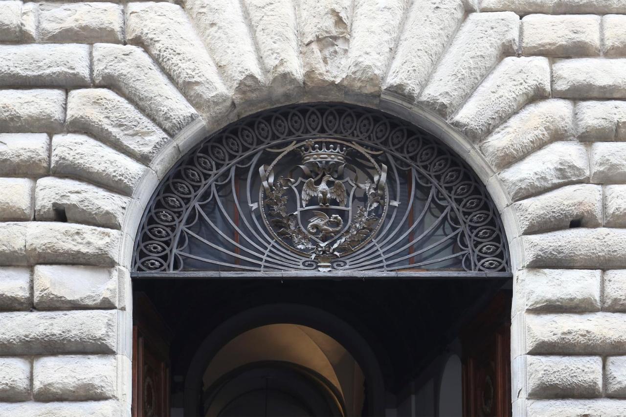 Apt. Ocra - Pauline Suites, Palazzo Borghese フィレンツェ エクステリア 写真
