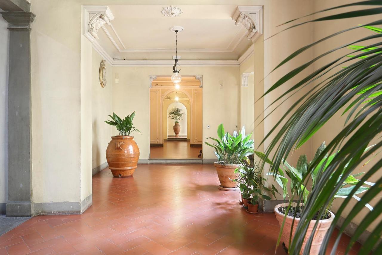 Apt. Ocra - Pauline Suites, Palazzo Borghese フィレンツェ エクステリア 写真